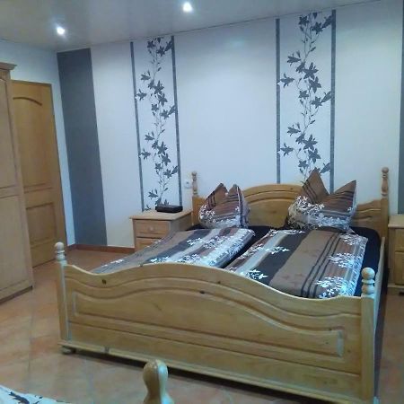 Gaestehaus Kleine Lana Obersuhl Ngoại thất bức ảnh