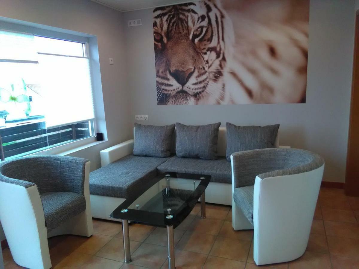 Gaestehaus Kleine Lana Obersuhl Ngoại thất bức ảnh